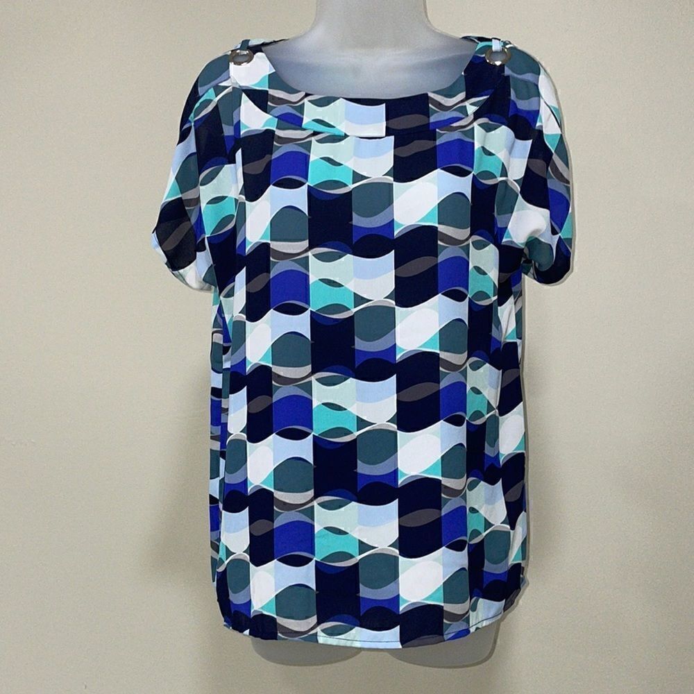 NWOT Spense abstract cold shoulder blouse. Size S small 4/6